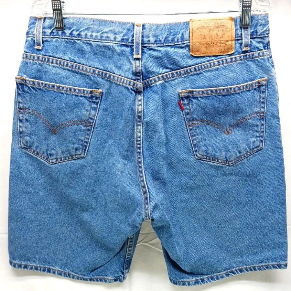 Levi's 505 Men's 36 (see measurements) Denim Shorts. Blue.